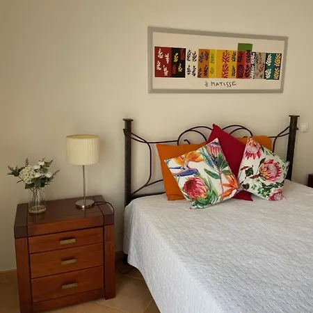 Casa De - Praia, Piscina E Golfe 아파트 *